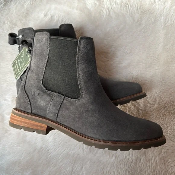 Beautiful slate grey suede boots by Ariat. Style is Wexford. Women’s size 9. - Picture 2 of 3